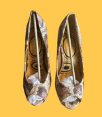 Sapatos peep toe snake print castanhos - 38