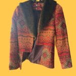 Casaco padrão étnico com gola de pelo amovível - SAHOCO - S