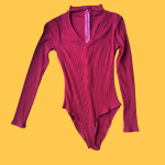 Body bordeaux com gola - M