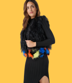 Colete peludo preto com cores - Golden Days Paris - S/M